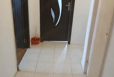 Apartament cu 2 camere decomandat în Traian - 3
