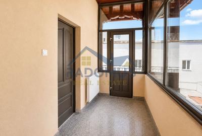 Spațiu comercial, de 100 mp, în Central - 3