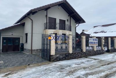Casă individuală cu 4 camere cu Canalizare în Exterior Vest - 1