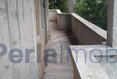 Casă individuală cu 4 camere cu Canalizare în Sud - 8