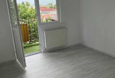 Apartament cu 2 camere semidecomandat în Central - 1
