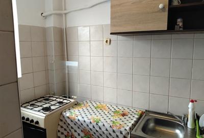 Garsonieră semidecomandată în Vitan