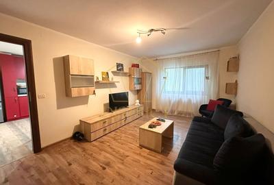 Apartament cu 3 camere semidecomandat, mobilat în Șagului