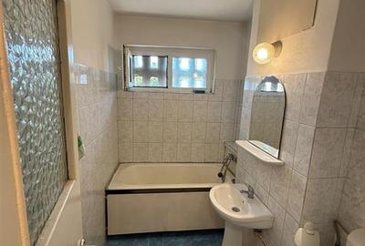 Apartament cu 3 camere semidecomandat, mobilat în Podu Roș - 8