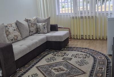 Apartament cu 3 camere decomandat în Petros - 3