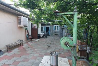 Casă cu 4 camere în Bucium - 8