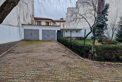 Casă individuală cu 15 camere cu Garaj în Unirii - 3