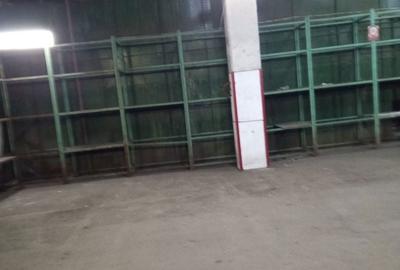 Spațiu comercial, de 380 mp, în Halta Traian - 2