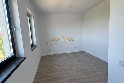 Casă cu 4 camere cu Teren 330 Mp în Berceni - 1