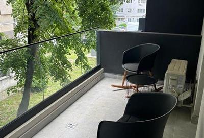 Apartament cu 2 camere decomandat, mobilat în 9 Mai - 9