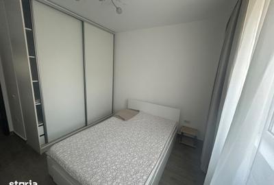 Apartament cu 3 camere decomandat în Apărătorii Patriei