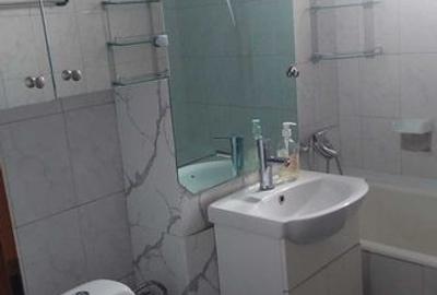 Apartament cu 3 camere în Mircea cel Bătrân