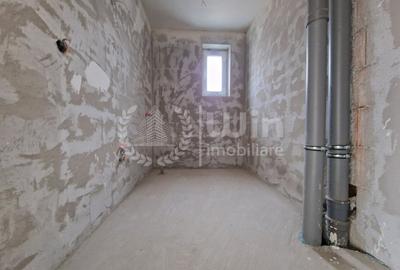 Apartament cu 3 camere semidecomandat în Florești - 6