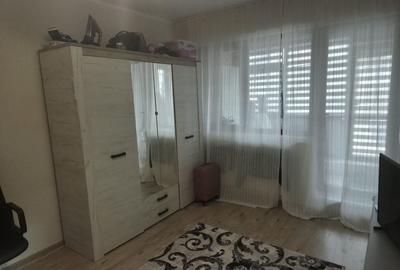 Apartament cu 2 camere decomandat în Central - 1