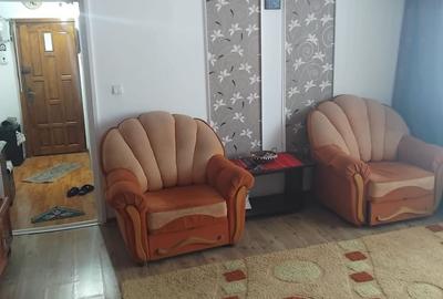 Apartament cu 2 camere în Broșteni