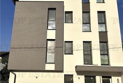 Apartament cu 3 camere decomandat, mobilat în Băneasa