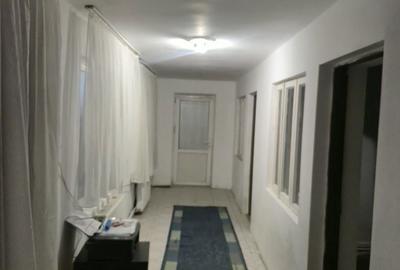 Casă cu 3 camere cu Teren 450 Mp în Bariera Vâlcii - 2