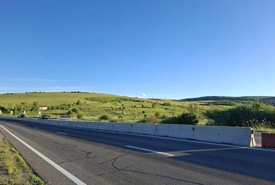 Teren Construcții extravilan de 5600 mp, în Vâlcele - 5