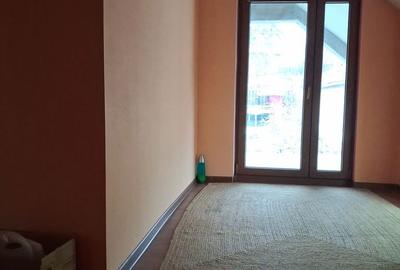 Casă cu 5 camere cu Teren 550 Mp în Săndulești - 4