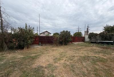 Teren de 643 mp, în Central