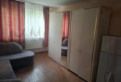 Garsonieră semidecomandată în Central