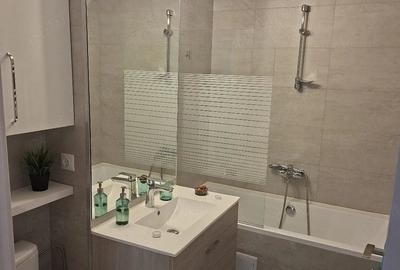 Apartament cu 2 camere semidecomandat în Central - 1