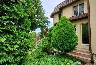 Casă cu 5 camere cu Teren 400 Mp în Gheorgheni