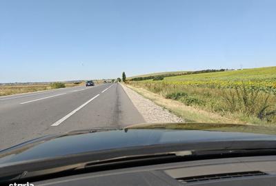 Spațiu comercial, în Lețcani