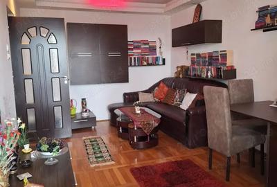 Apartament cu 2 camere decomandat în Micro 5 - 2