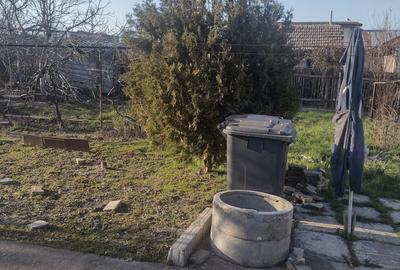 Casă cu 6 camere cu Canalizare în Ovidiu - 1