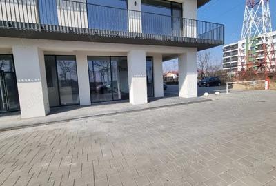 Spațiu comercial, de 15 mp, în Orizont