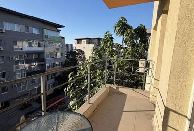 Apartament cu 2 camere decomandat în Palazu Mare