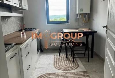 Apartament cu 2 camere decomandat în Miroslava