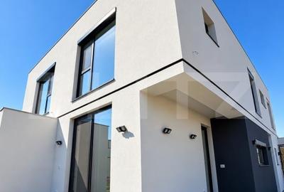 Duplex cu 5 camere cu Canalizare în Dumbrăvița