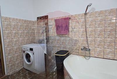 Casă cu 6 camere cu Teren 700 Mp în Central - 13