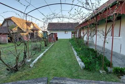 Casă cu 3 camere în Vărgata - 1
