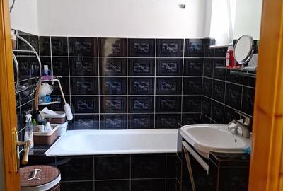Apartament cu 3 camere semidecomandat în Fălticeni