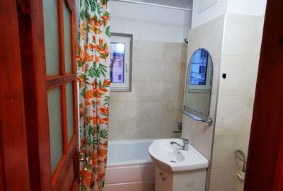 Apartament cu 2 camere decomandat în Fălticeni - 11