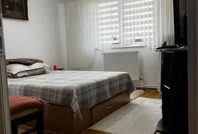 Apartament cu 3 camere decomandat în Central - 9