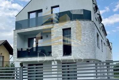 Apartament cu 3 camere decomandat, mobilat în Zorilor