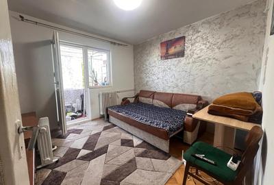 Apartament cu 2 camere decomandat, mobilat în Tătărași - 2