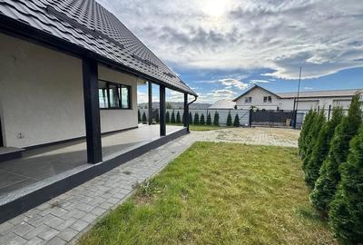 Casă cu Teren 800 Mp în Ițcani