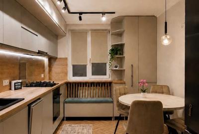 Apartament cu 3 camere decomandat în Ultracentral