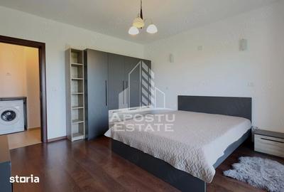 Apartament cu 3 camere semidecomandat în Subcetate