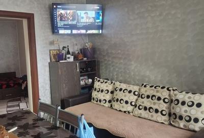 Apartament cu 3 camere semidecomandat în Exterior Vest - 2