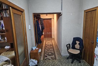 Apartament cu 3 camere decomandat în Ultracentral