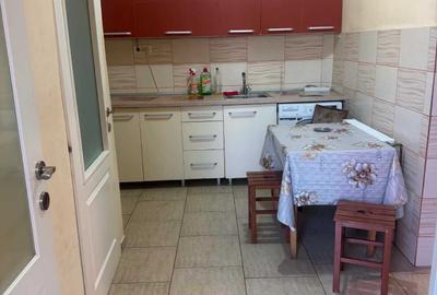 Casă cu 2 camere în Central