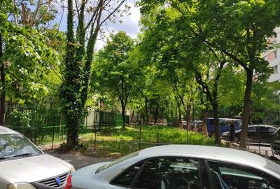 Teren Construcții intravilan de 304 mp, în Tei - 3