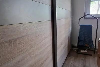 Apartament cu 3 camere semidecomandat în 1 Mai - 8