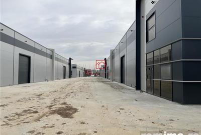 Spațiu comercial, de 1,200 mp, în Central - 3